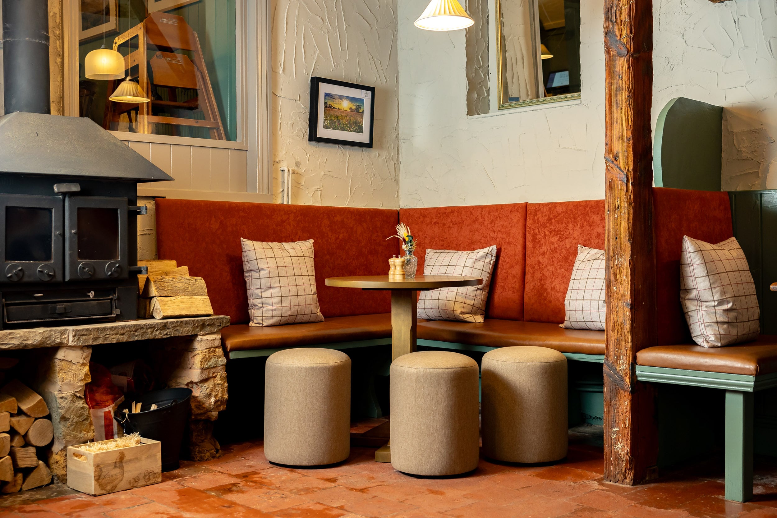 The Olde Coach House seating