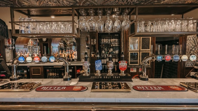 Joseph-Holt-beers-on-the-bar.jpg
