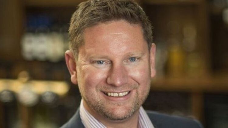 Wadworth-sells-18-pubs-to-Red-Oak-Taverns.jpg