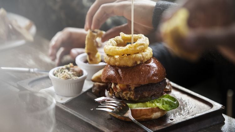 Increase in spend and numbers eating dinner at pubs