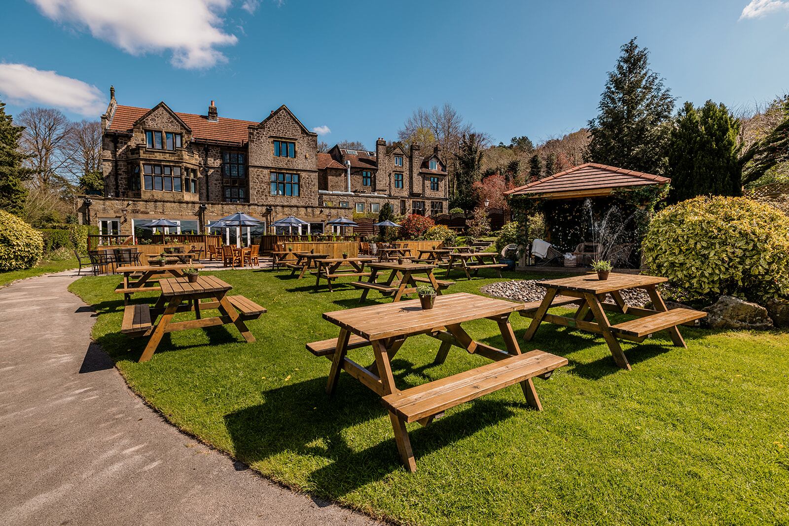 Longbow Venues - the Maynard garden