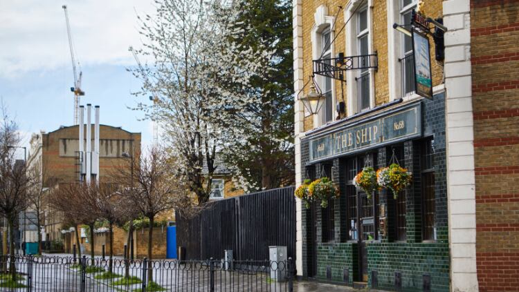 Fuller’s pub shuts doors
