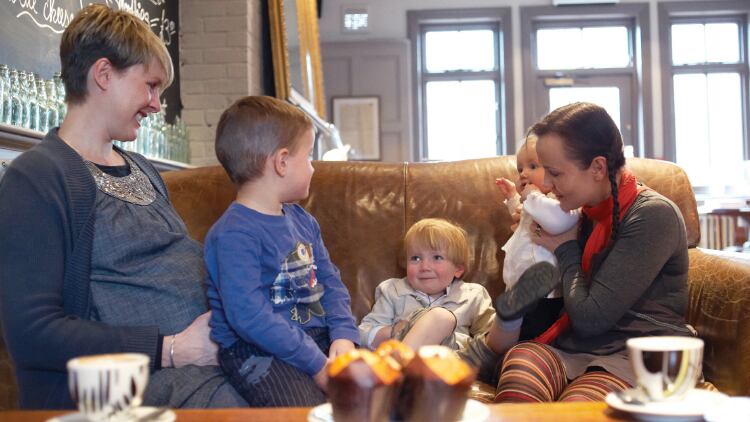 Should children under 14 be allowed in pubs? 
