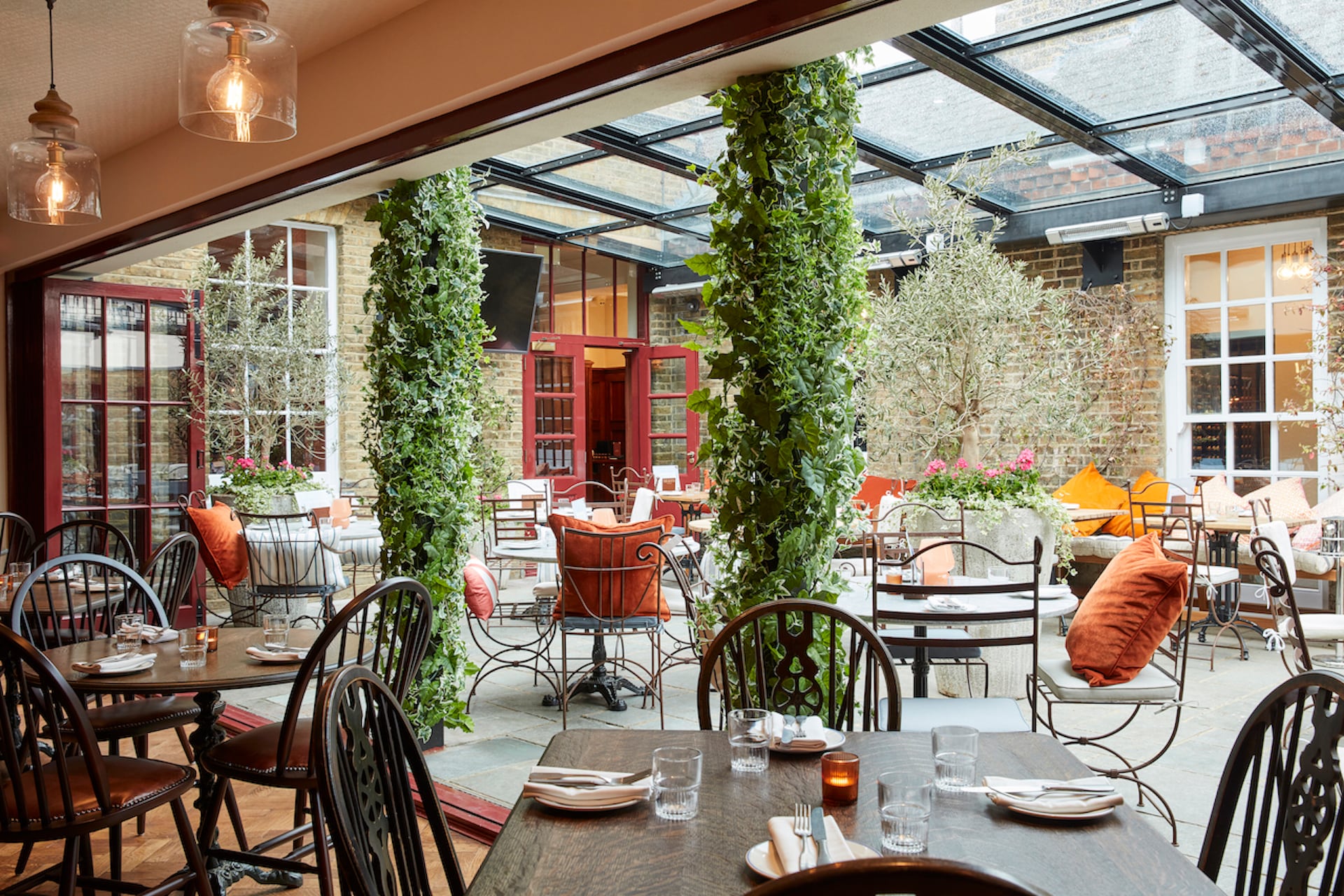 MA analysis: Why some pub operators are choosing to stay small