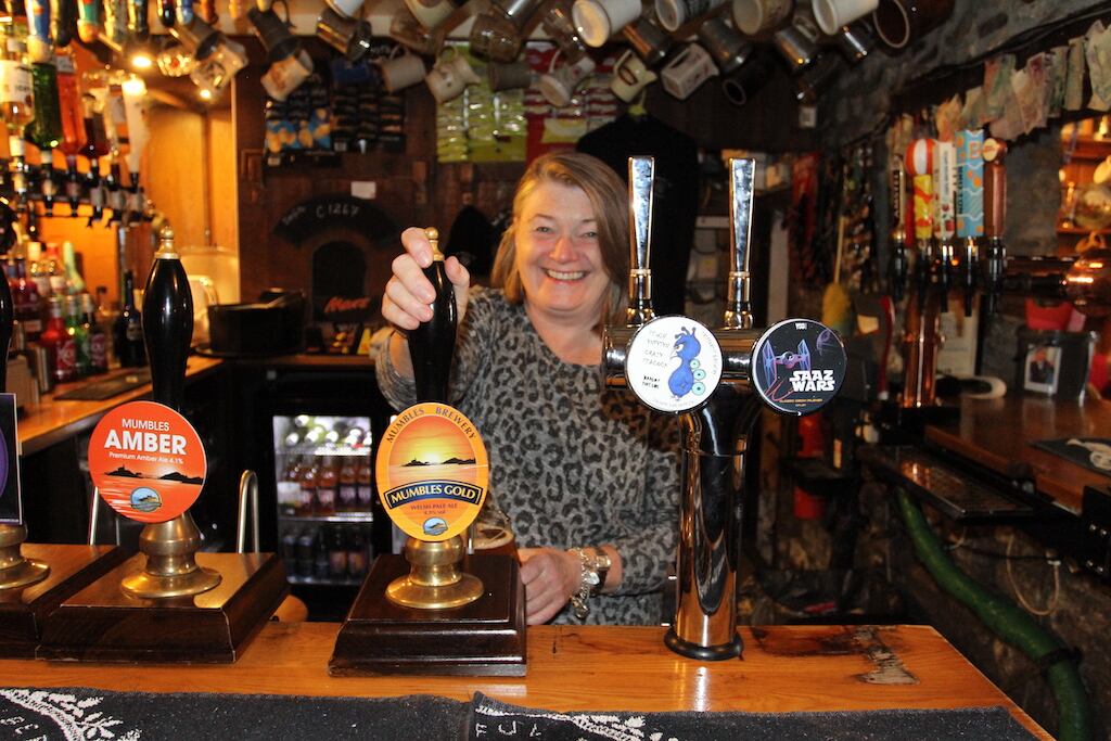 Mair Arthur, Publican at the White Cross Inn, Groeswen, Wales