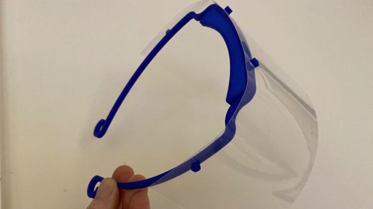 Stonegate-manager-3D-prints-protective-equipment-for-front-line-NHS-staff.jpg