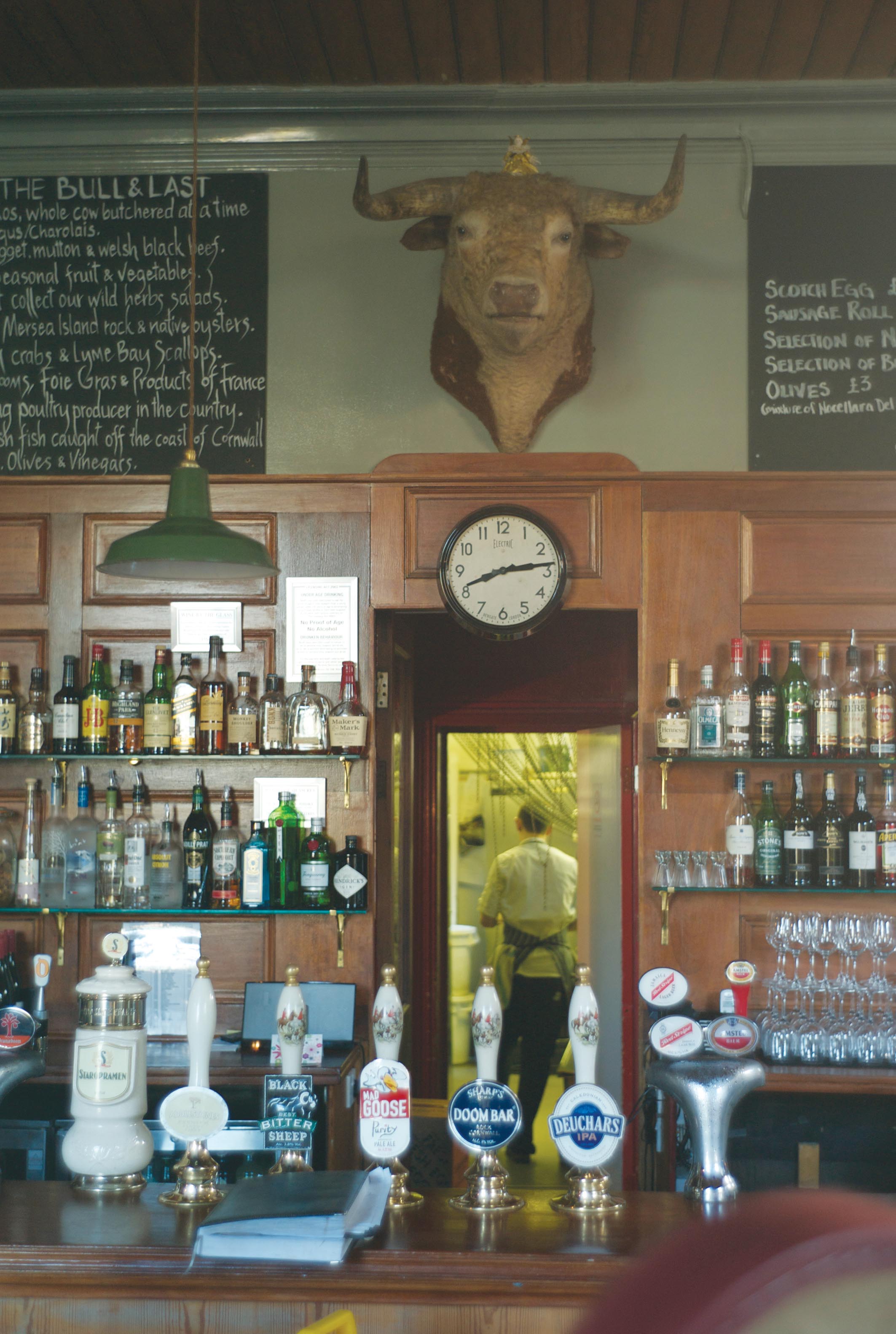 Bull-and-Last-bar.jpg