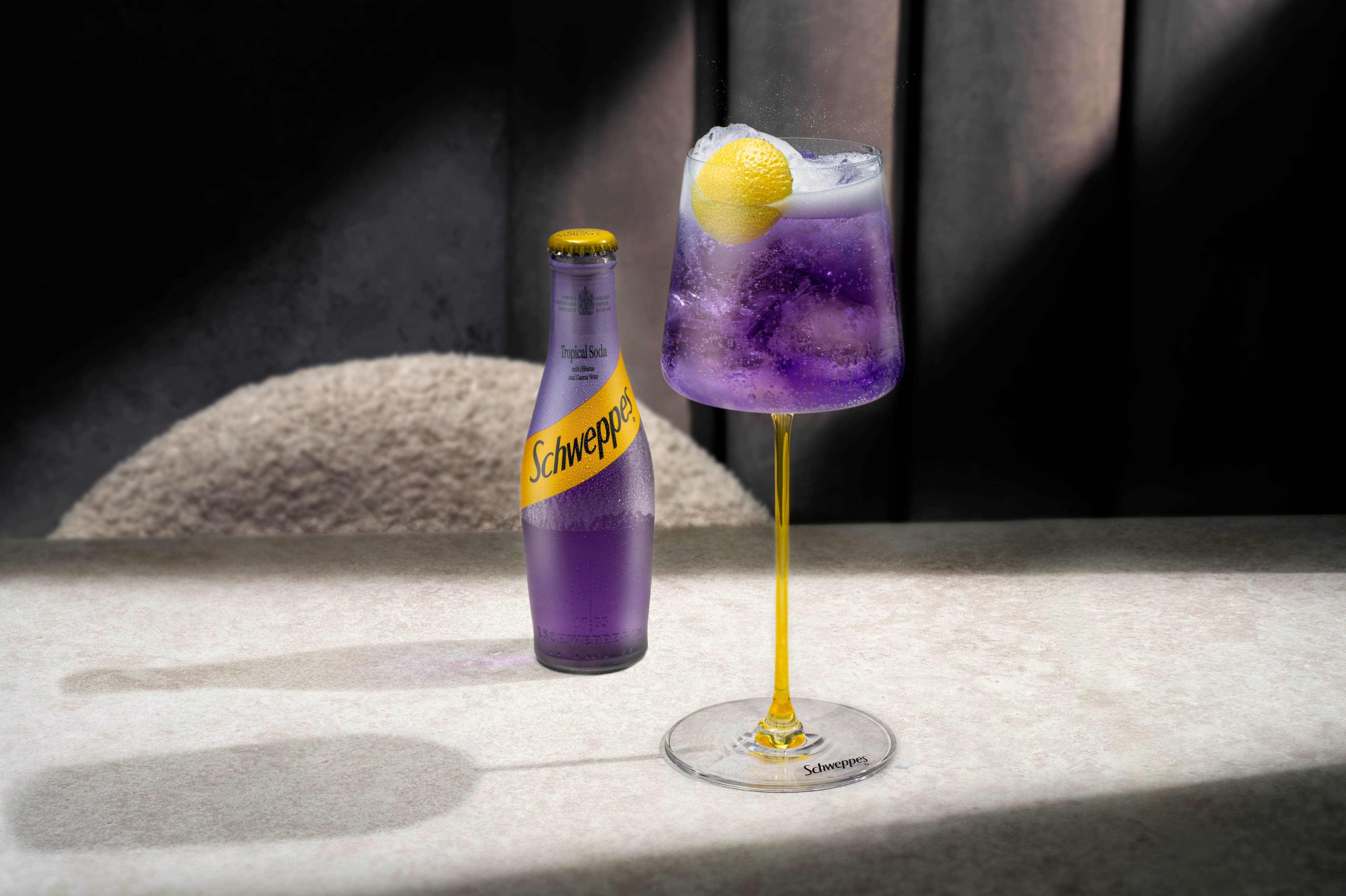 Drinks Masterclass: How to make a Schweppes Ascot Spritz