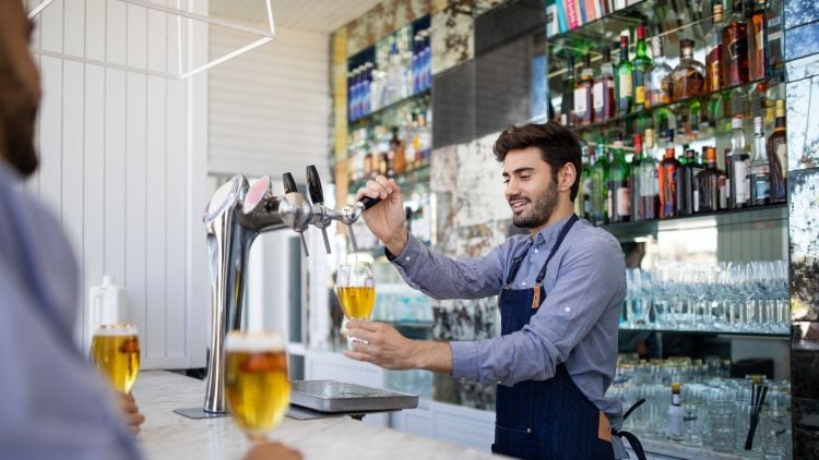 Recruitment-crisis-How-can-pubs-attract-staff.jpg