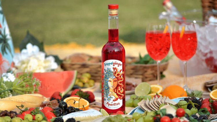 RESIZERDDoppelg.nger.Aperitivo.outdoors.jpg