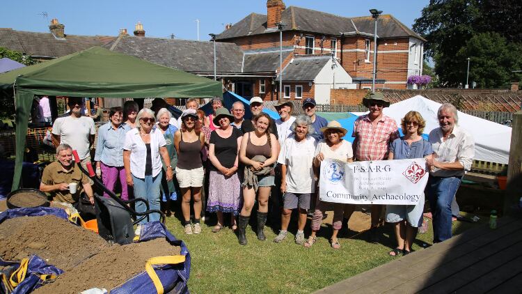 Archaeologists unearth Anglo-Saxon manor in pub garden