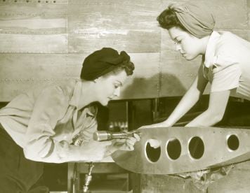 Morning-advertiser-world-war-2.jpg