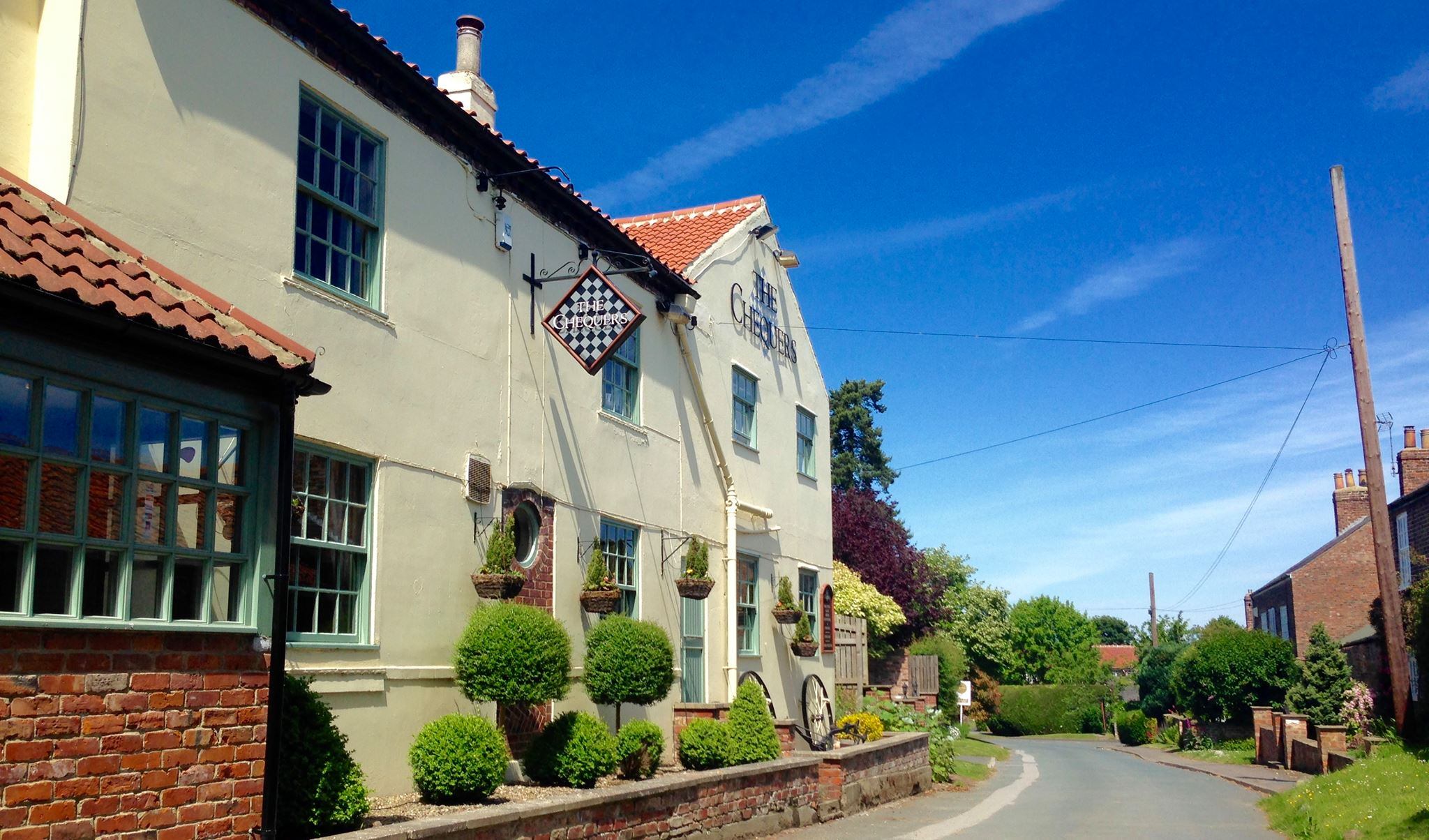 The-Chequers-Inn-photo.jpg