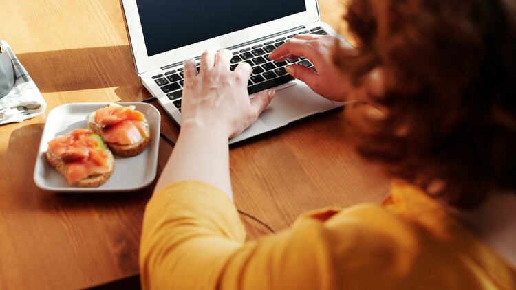 Shutting click and collect ‘would wipe more than £300m for takeaway trade’