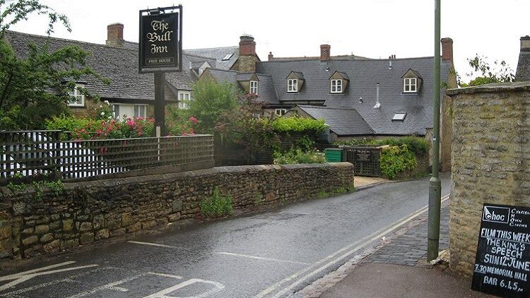 Pub fined £3,000 after girl hospitalised with allergic reaction