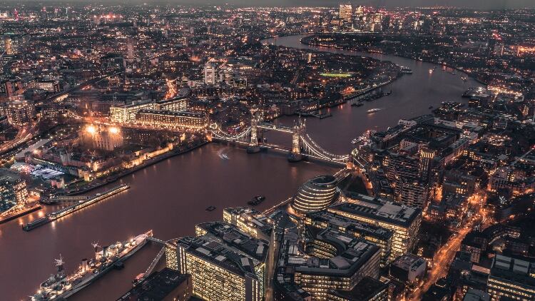 Sadiq Khan pledges £5m to the eventual reopening of central London