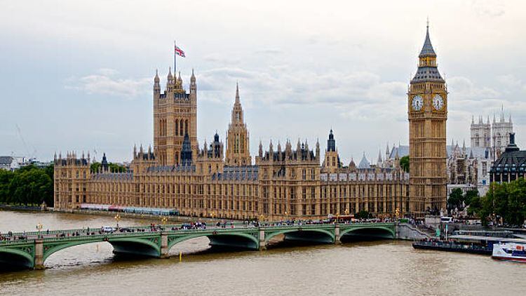 Gov statement 'compromises thousands of firms'