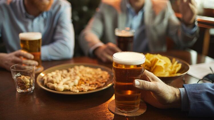 Has-spending-in-pubs-increased-because-of-lockdown-lifting.jpg