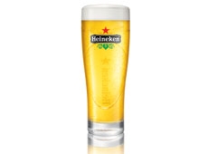 £3 post. Heineken Heineken Pint Glass M1 