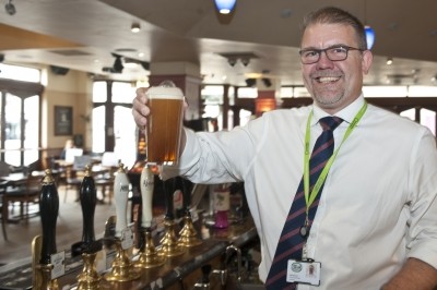Council worker and licensee swap jobs for National Licensing Week