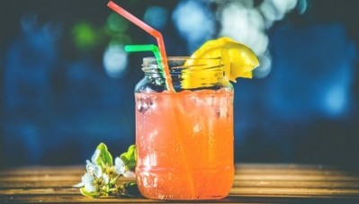 Environmental impact: the Alchemist is to stop offering plastic straws