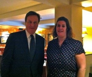 Visit: David Cameron pops in for lunch at pub