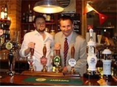 Hunt (r) at the White Horse in Haselmere, Surrey