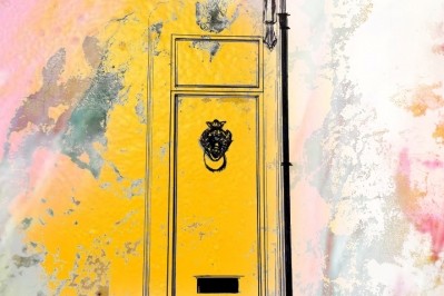 The Little Yellow Door: Friends will be continuously searching for a new flatmate to bring into their house