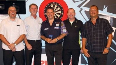 Durham pub darts team beats Gary Anderson