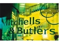 Mitchells & Butlers FD resigns