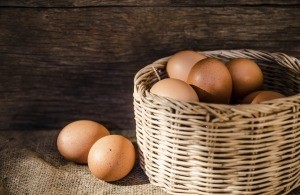 The FSA has advised caterers to keep eggs separate from other foods