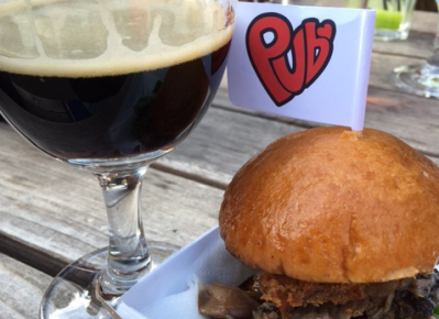 Love for the pub: burger and beer pairing