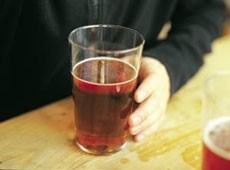 Alcohol: the number of alcohol-related deaths are at their lowest since 2002