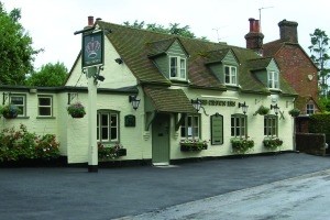 Oxfordshire community group looks for new lessee to run pub