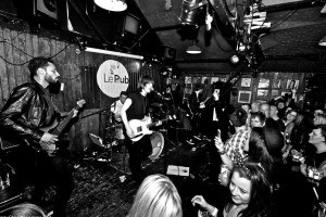 Noise law changes urged to save live music pubs