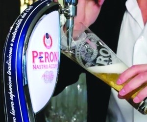 Filling up: many barstaff need to work on their beer presentation