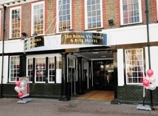 Royal Victoria & Bull Hotel: re-open after a revamp