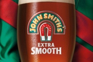 The John Smith's promotion will run in more than 2,000 pubs