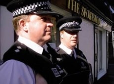 Police: can only ask pubs to close