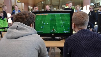 Casual gaming: harnessing the fun of computer gaming can offer pubs the chance to turn a profit