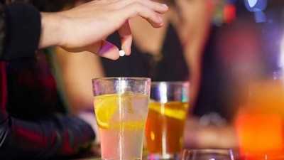Home Affairs Committee report: incidents of drink spiking require better investigations (Credit: Getty/PeopleImages)