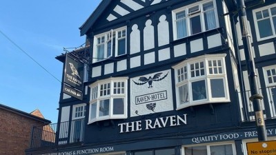 The Raven: Re-opened after extensive renovation and under new licensees