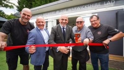 Warwickshire pub opens microbrewery: Pictured (L-R): Mark Gregory (Silhill Brewery managing director), Andy Spencer (Punch Pubs chief operating officer), Rt Hon Nadhim Zahawi, Anthony Thorpe (Warwickshire Lad licensee), Adam Stevenson (Silhill Brewery operations director)