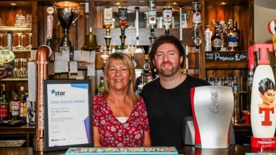 Fantastic achievement: Star operator celebrates four decades behind the bar (Pictured: Carol and Lee Scanlan)