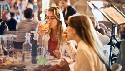 Decline: diners ate at the pub less during sunny May