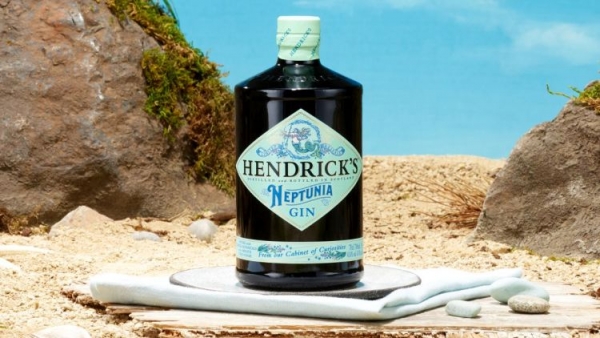 Hendricks.Neptunia.Bottle