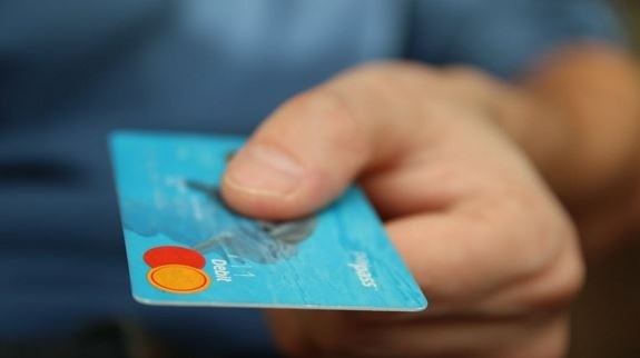 Banned: no more surcharge payments for customers
