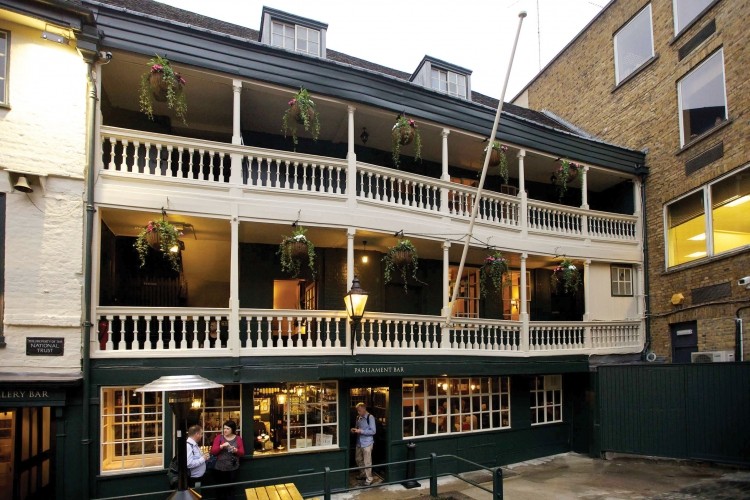 George Inn: historic pub