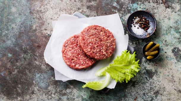 Labelling rare burger risks on menus may not be enough, warns expert