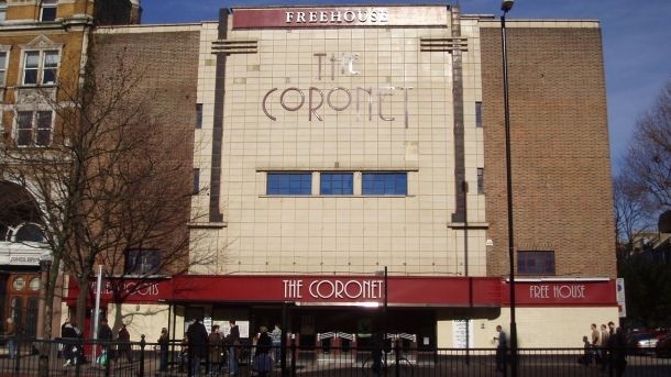 Wetherspoons, the Coronet, travellers 